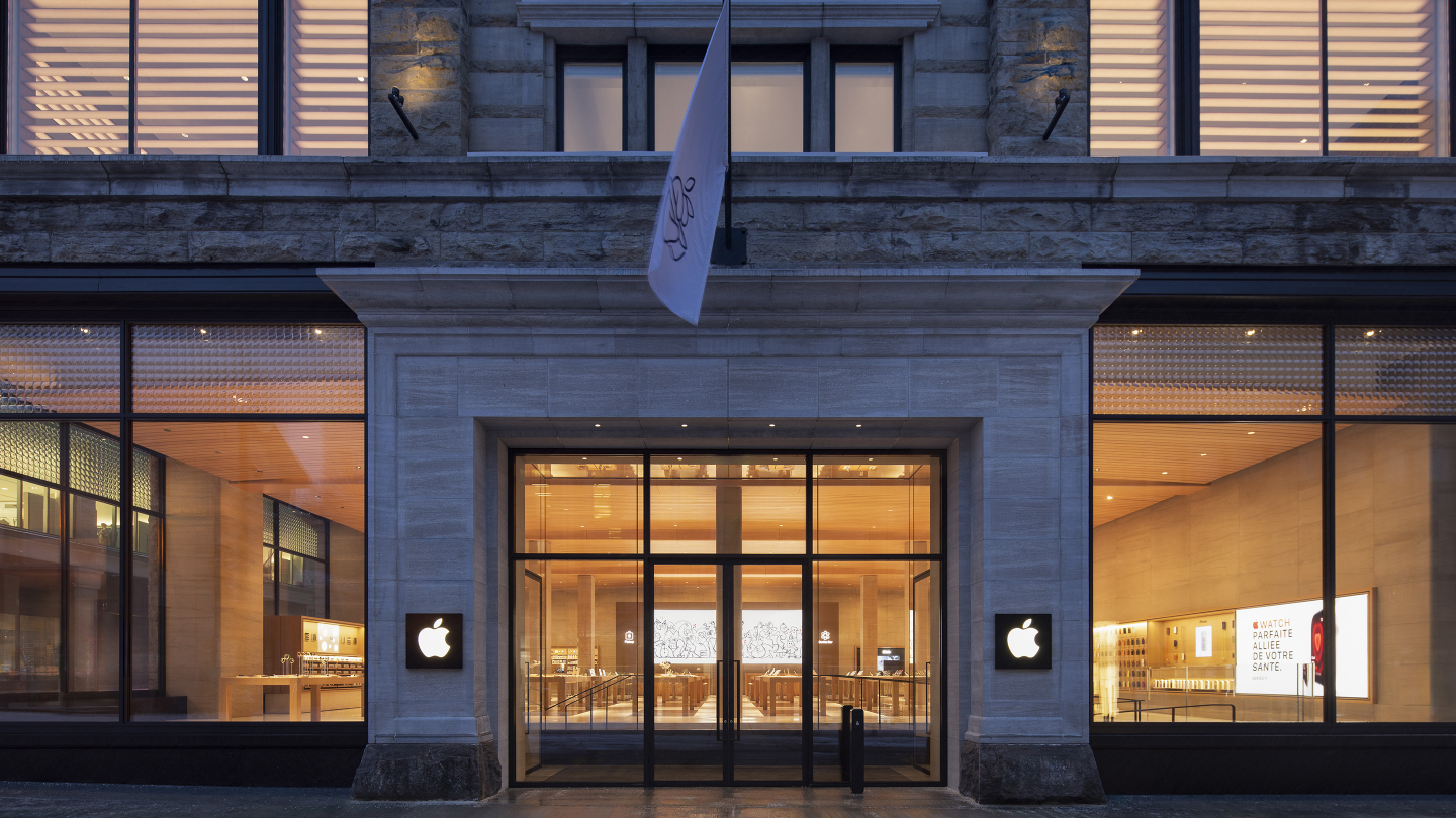 INAUGURATION DU MAGASIN PHARE D’APPLE