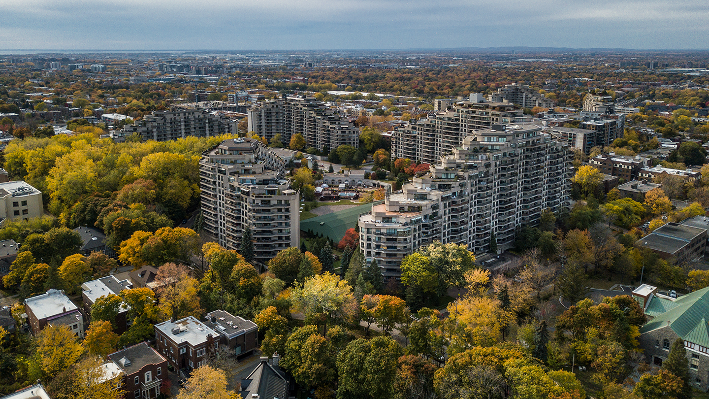 LE SANCTUAIRE DU MONT-ROYAL : THE BIRTH OF THE CONDOMINIUM IN MONTREAL